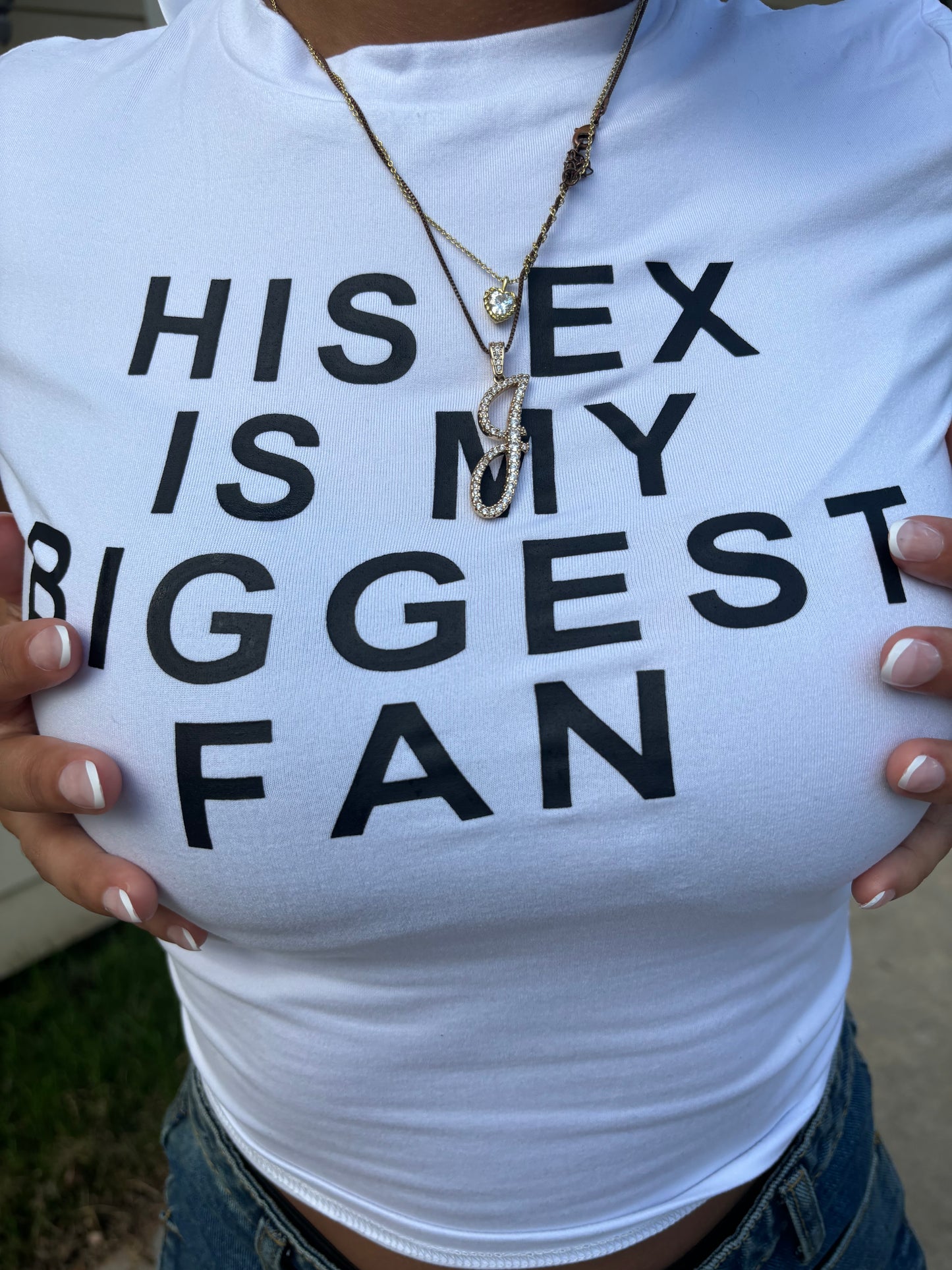 Ho’s pressed cropped tee